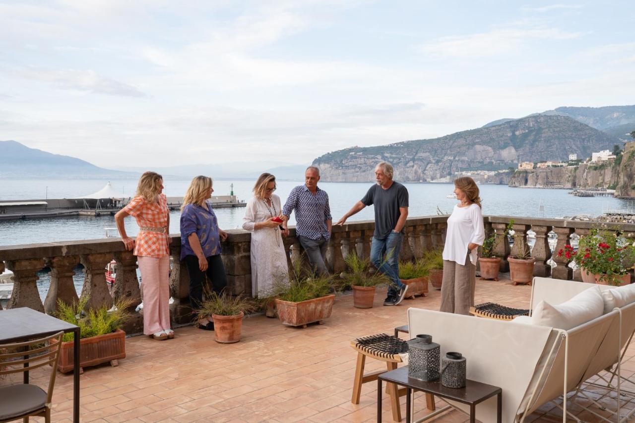Marina Piccola 73 Bed & Breakfast Sorrento Bagian luar foto